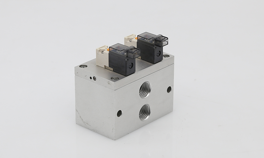 Oxygen valve