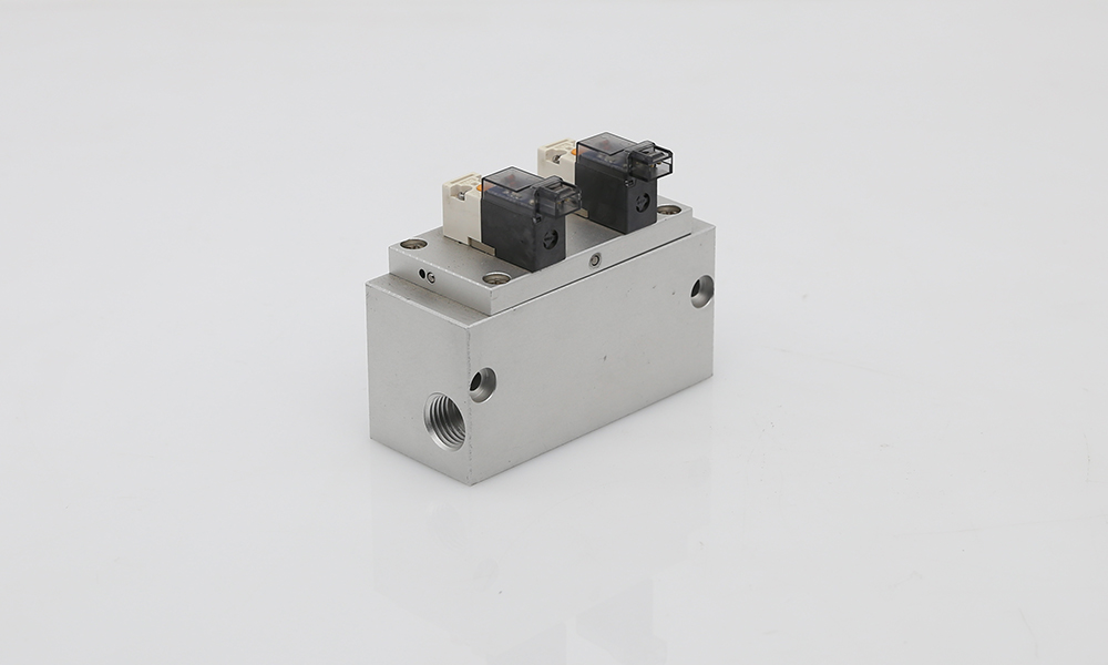 Oxygen valve