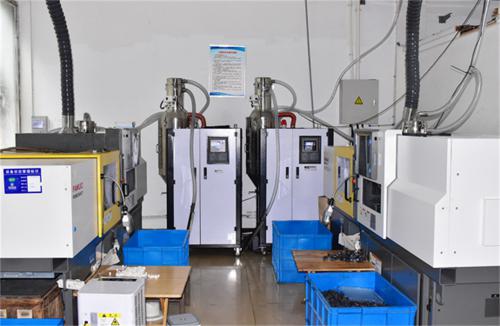 Injection molding machine