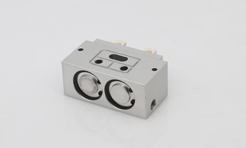 Oxygen valve
