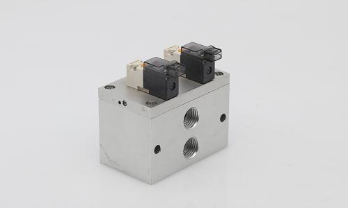 Oxygen valve
