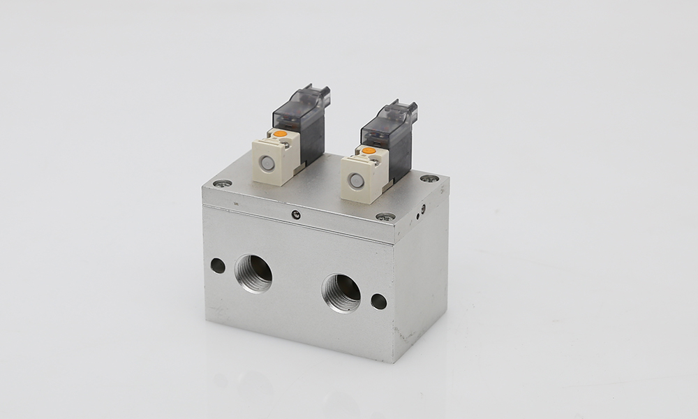 Oxygen valve
